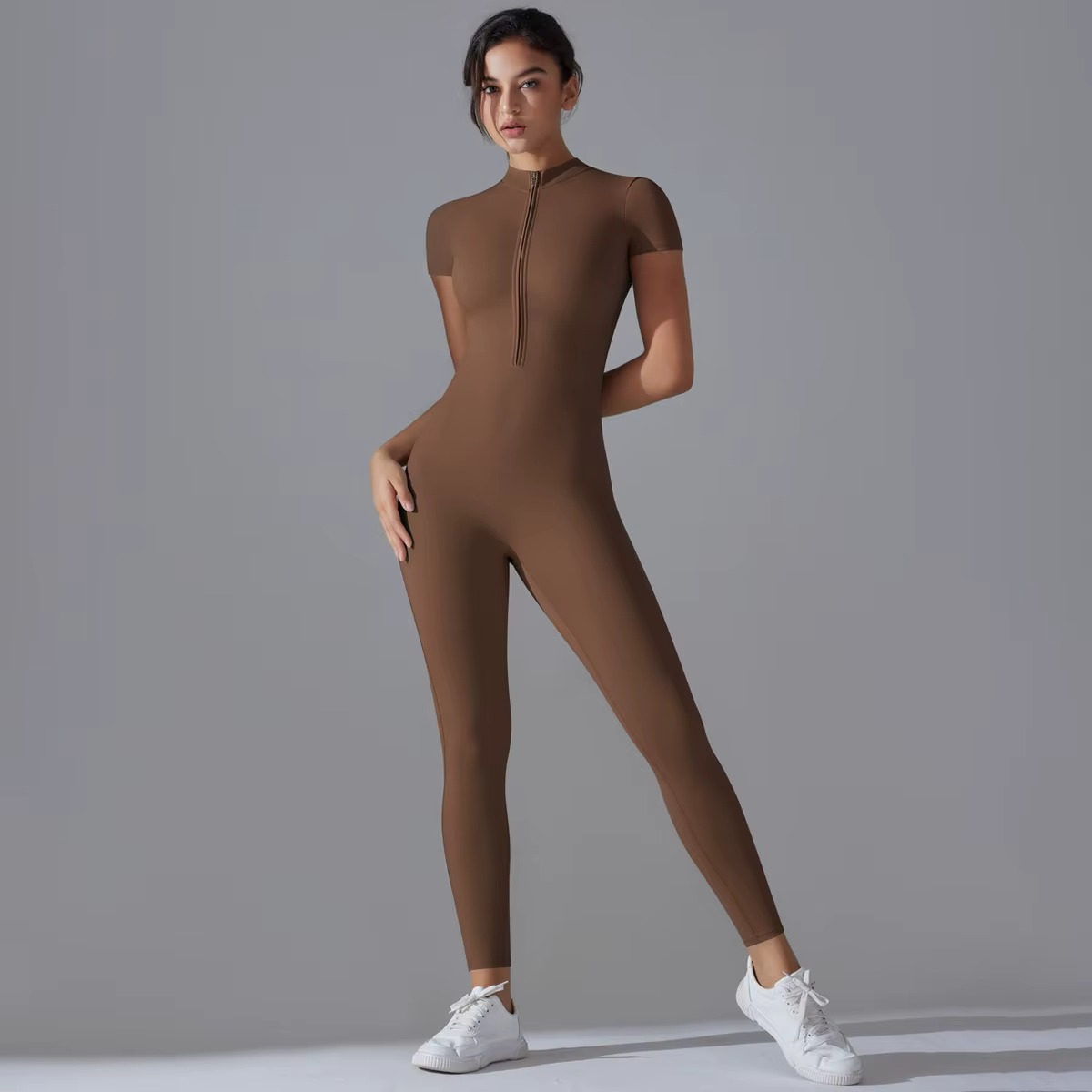 Nexora - tuta fitness donna chic